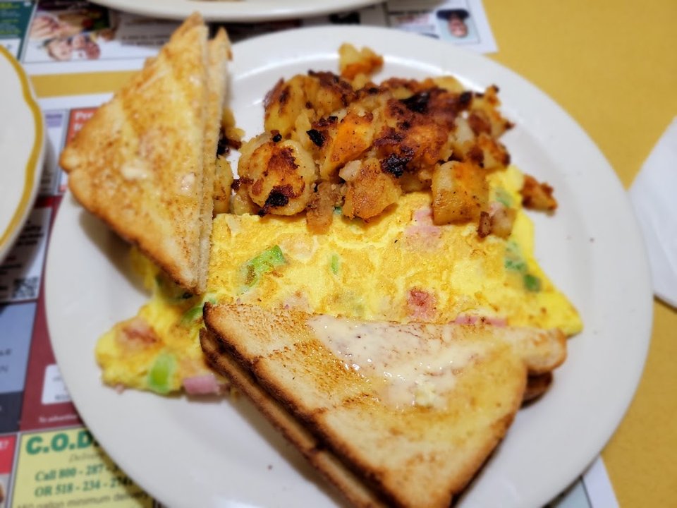 Omelet and Home Fries